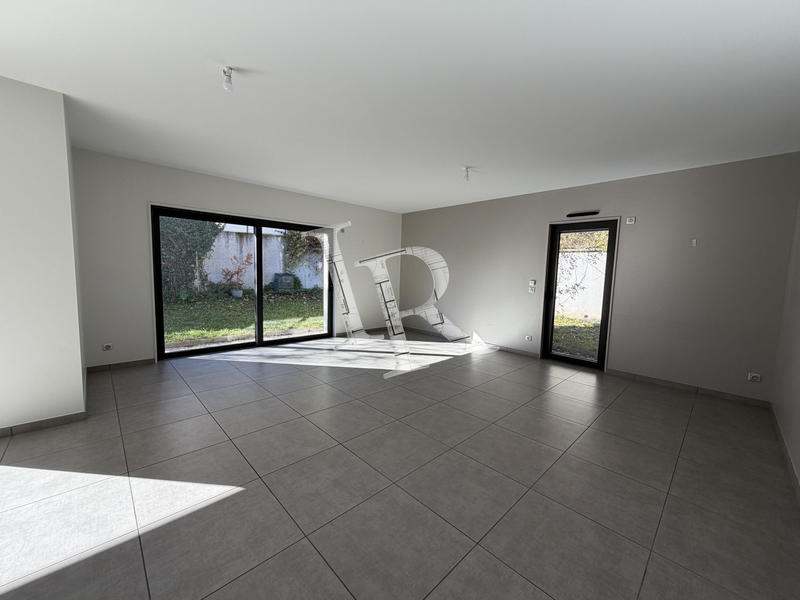 Appartement - 130 m² - 5 pièces