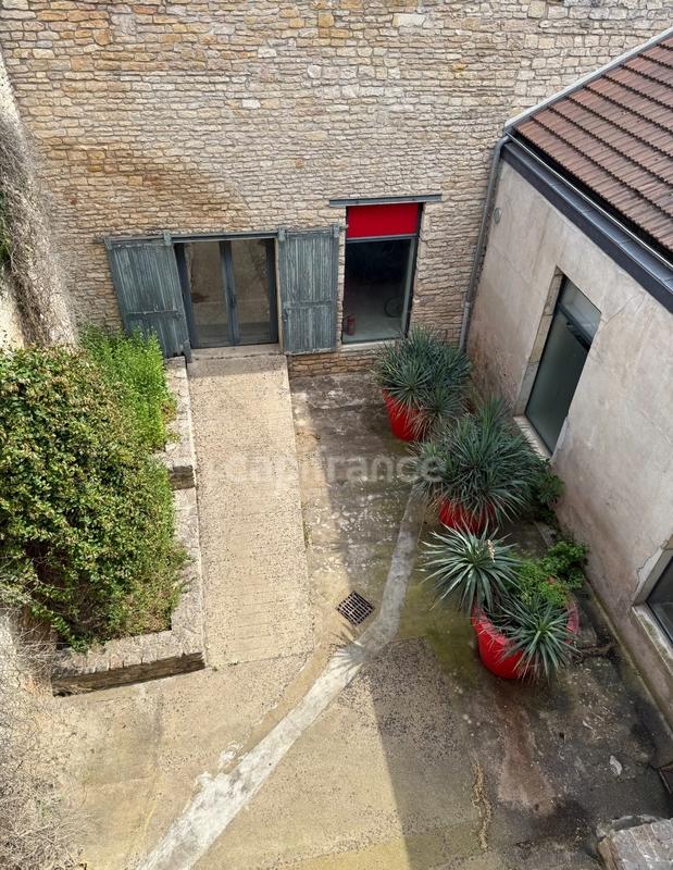 Maison bourgeoise - 596 m² - 5 pièces