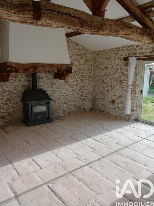 Maison - 235 m² - 10 pièces