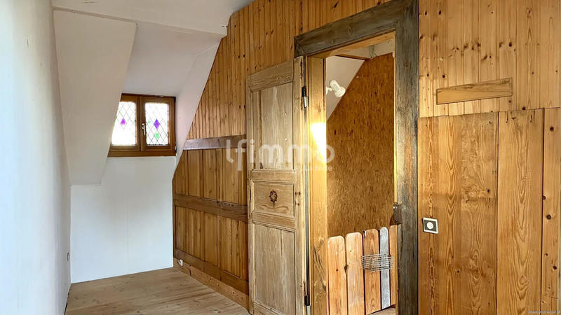 Maison - 170 m² - 6 pièces