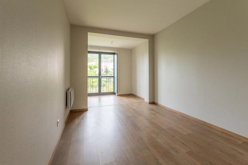Appartement - 98 m² - 4 pièces