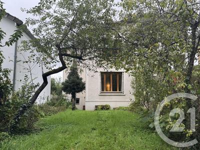 Maison - 140 m² - 7 pièces