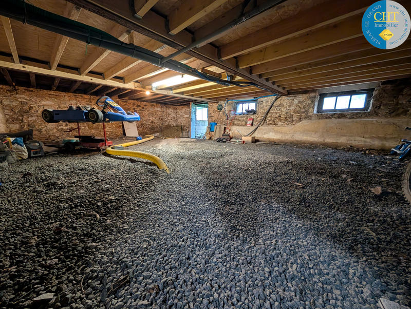 Maison - 94 m² - 5 pièces