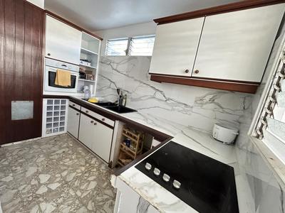 Appartement - 93 m² - 4 pièces