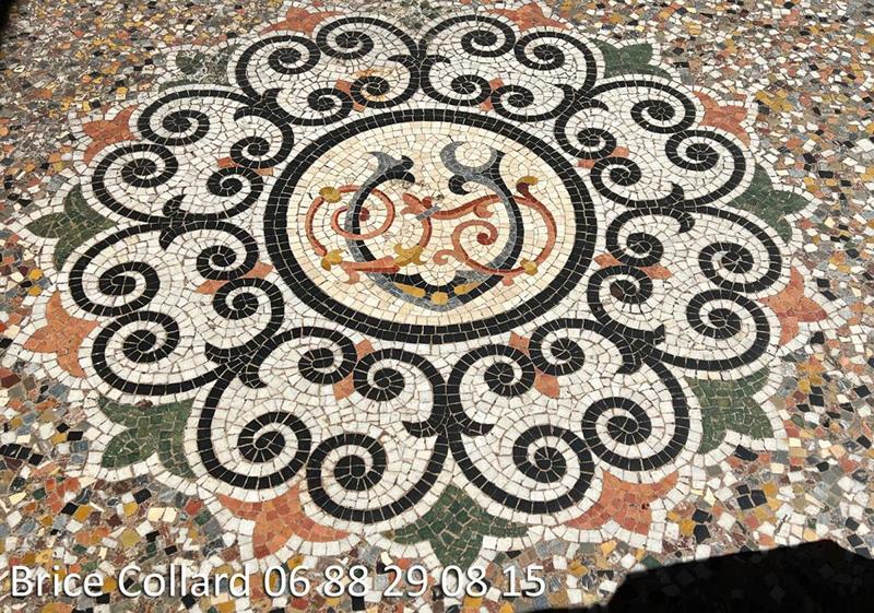 Maison - 230 m² - 8 pièces