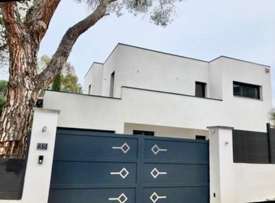 Maison - 165 m² - 5 pièces