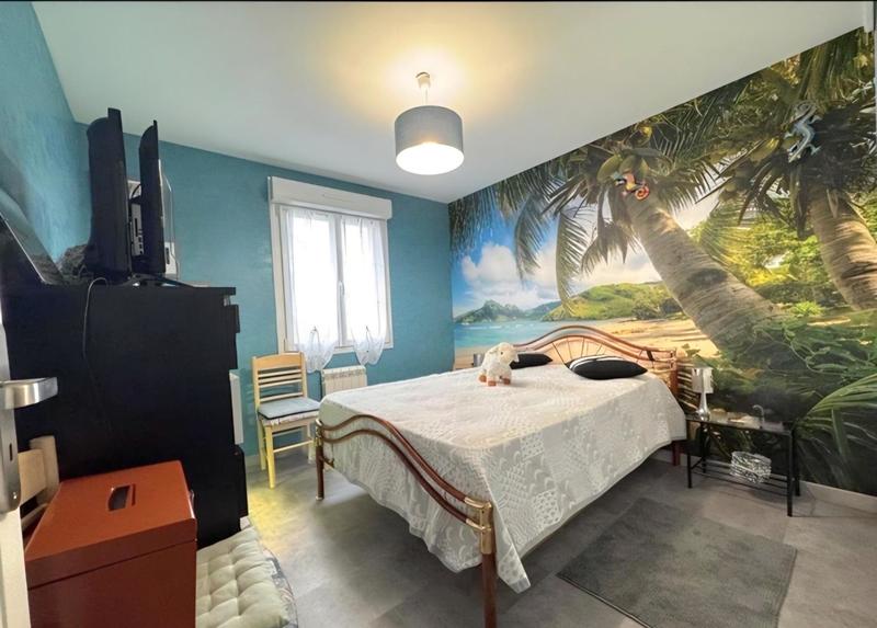 Maison - 94 m² - 5 pièces