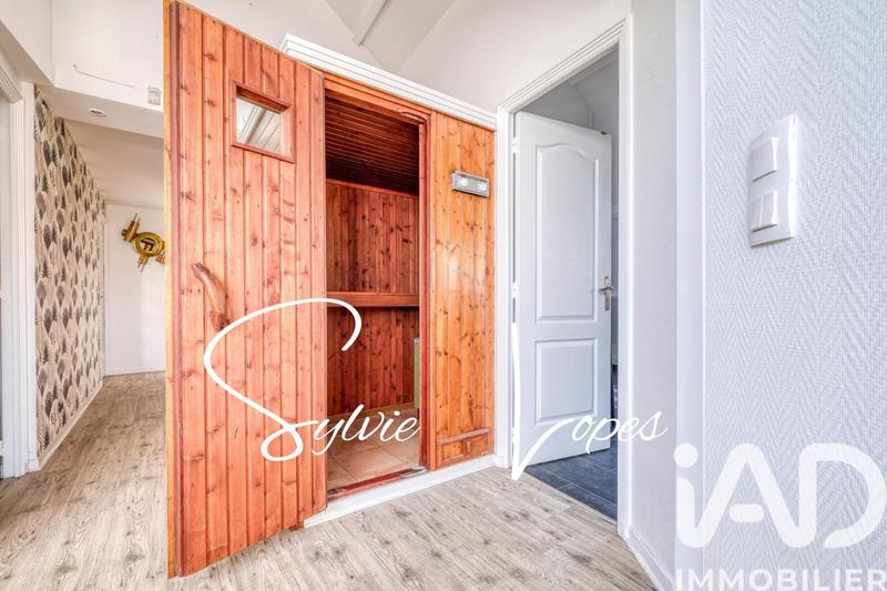 Maison - 170 m² - 5 pièces