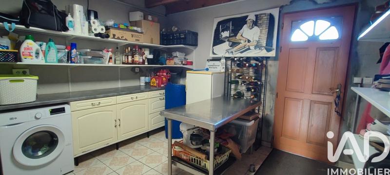 Maison - 229 m² - 7 pièces