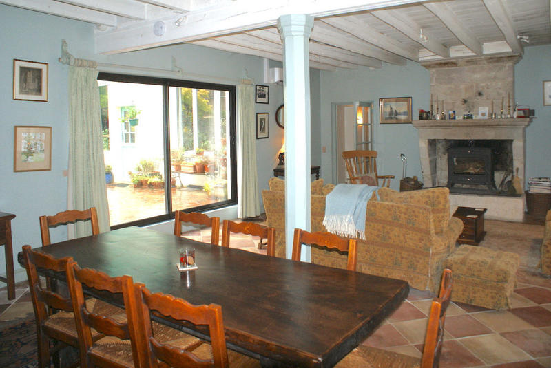 Maison en pierre - 305 m² - 7 pièces