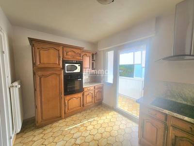 Appartement - 67 m² - 4 pièces