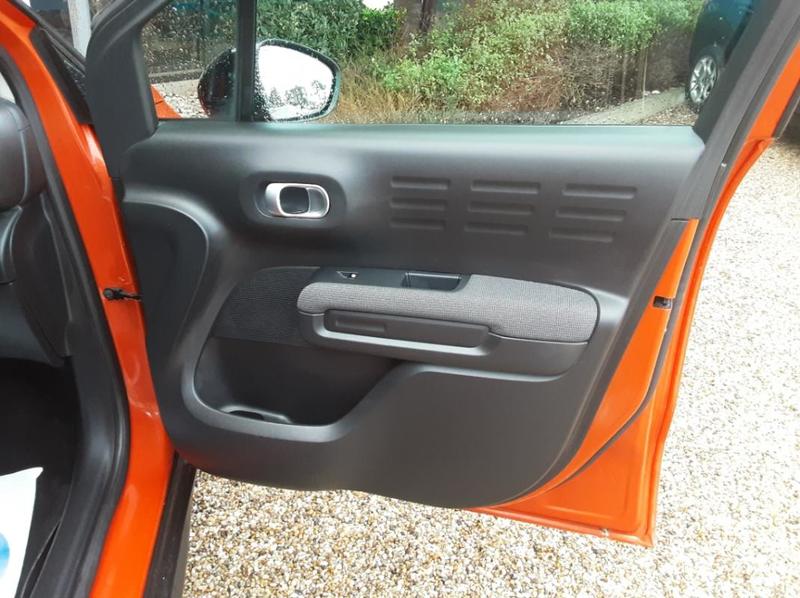 Citroën C3 Aircross BlueHDi 100 SetS Bvm6 Feel Business