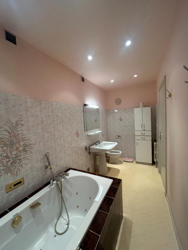 Appartement - 117 m² - 4 pièces