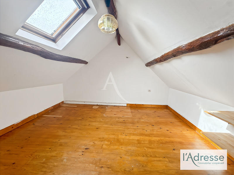 Maison - 85 m² - 5 pièces