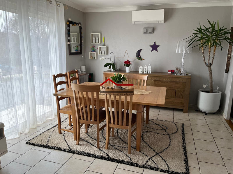 Maison - 128 m² - 8 pièces