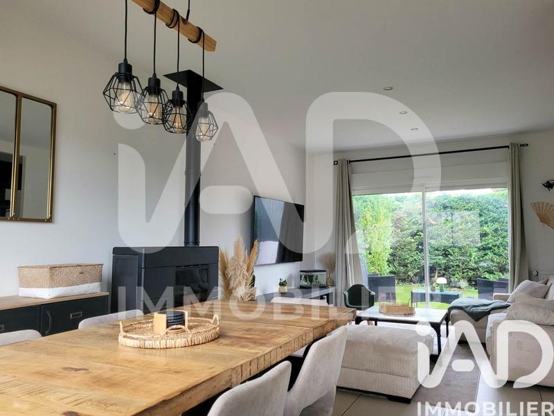 Maison - 137 m² - 7 pièces