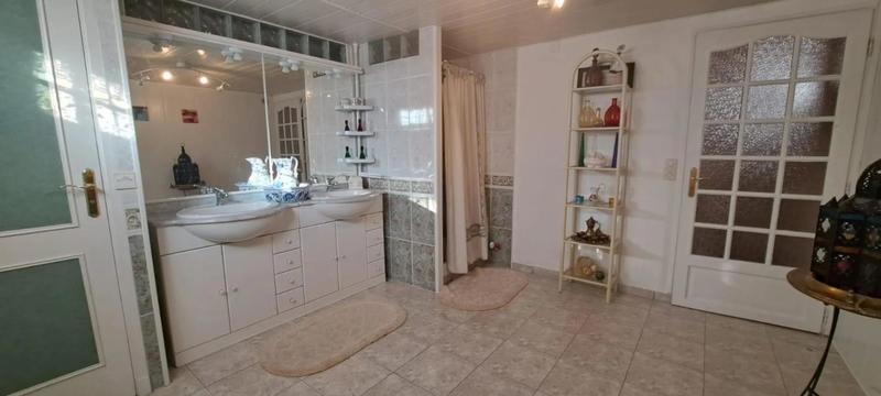 Maison - 123 m² - 5 pièces