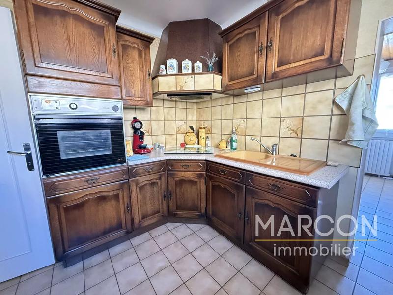 Maison - 143 m² - 7 pièces