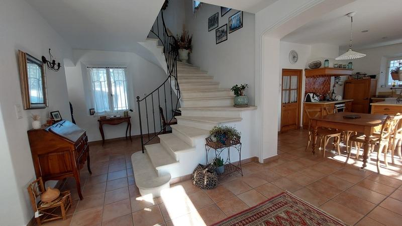 Maison - 150 m² - 5 pièces