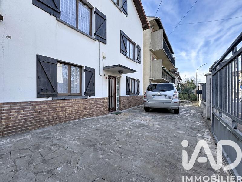 Maison - 127 m² - 7 pièces