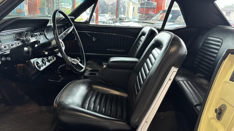 Ford Mustang Coupe 1966 Code a Boite Meca 4