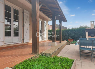 Villa - 90 m² - 5 pièces