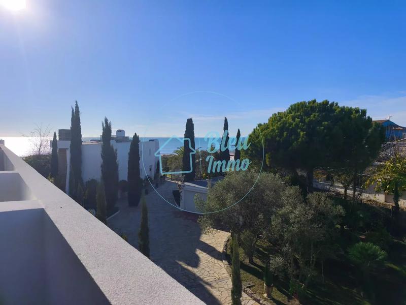 Appartement - 77 m² - 3 pièces