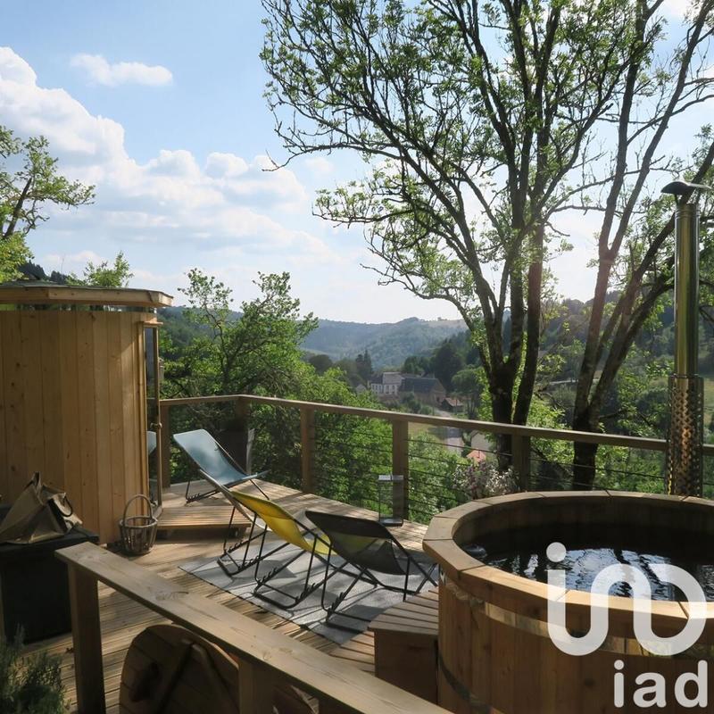 Maison - 200 m² - 10 pièces