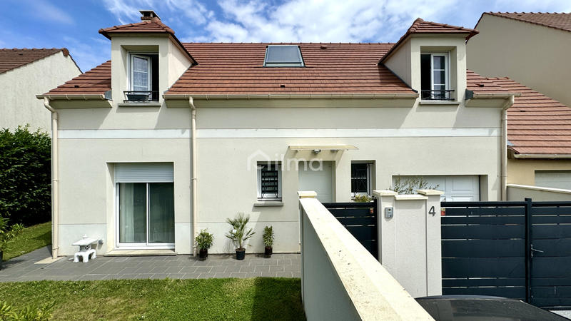 Maison - 110 m² - 5 pièces