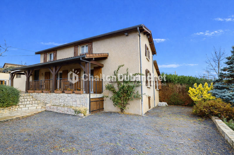 Maison - 127 m² - 7 pièces