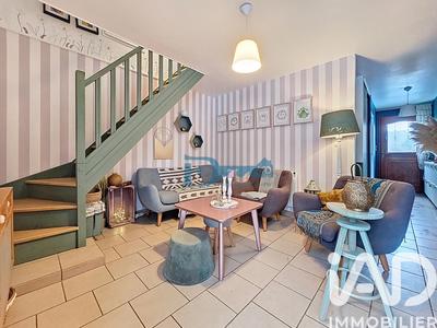 Maison - 104 m² - 5 pièces