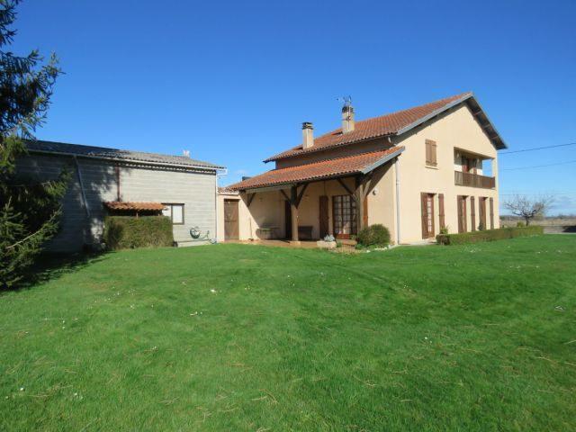 Maison - 155 m² - 8 pièces