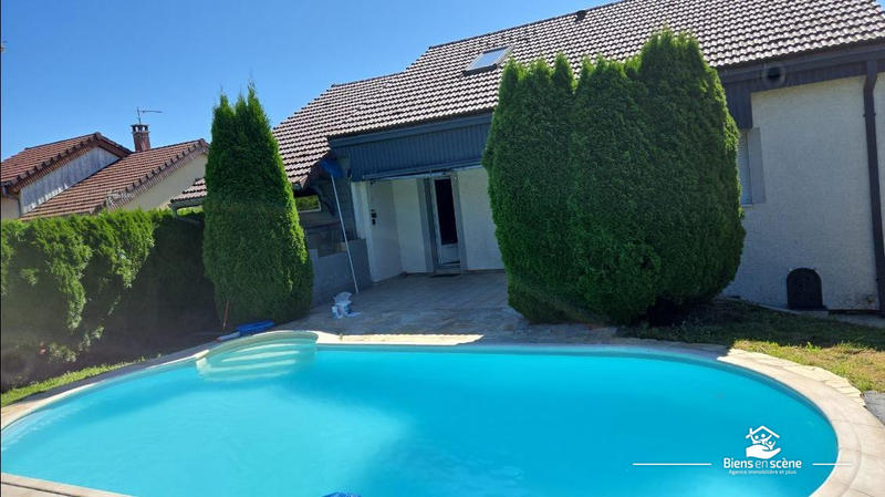 Maison - 105 m² - 5 pièces