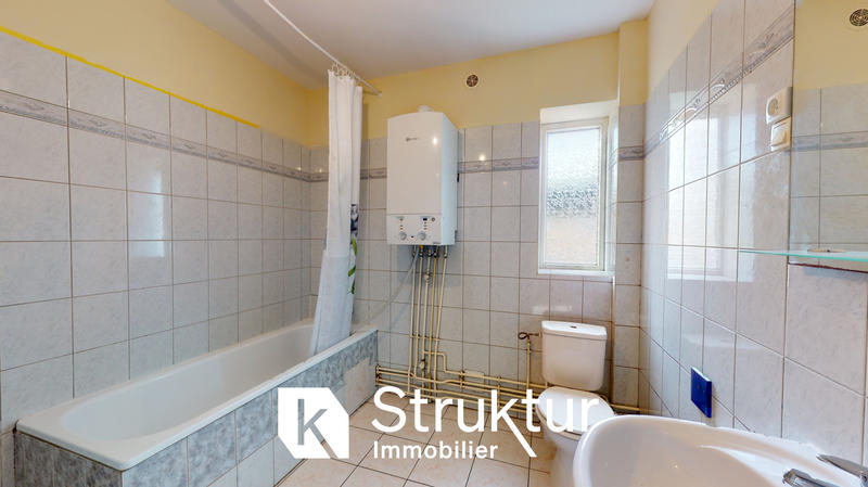 Appartement - 77 m² - 3 pièces