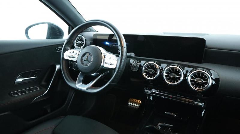 Mercedes Classe a 180 d Amg Line 8g-Dct 116 ch