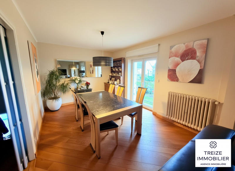 Maison - 178 m² - 6 pièces