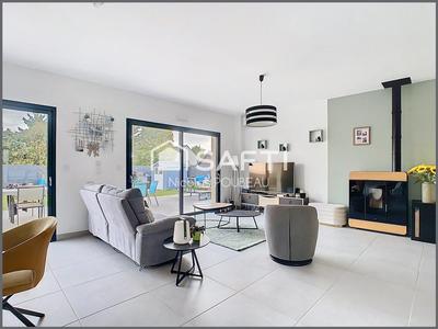 Maison - 142 m² - 6 pièces