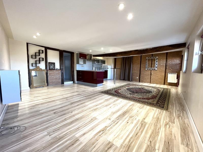 Appartement ancien - 90 m² - 4 pièces