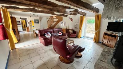 Maison - 177 m² - 6 pièces