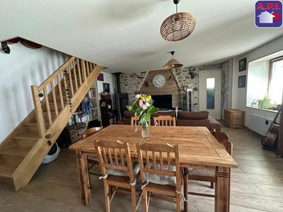 Maison - 103 m² - 4 pièces