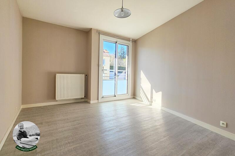 Appartement - 77 m² - 3 pièces