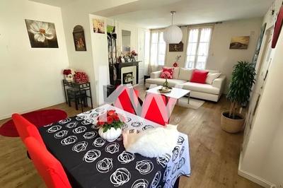 Maison - 186 m² - 6 pièces