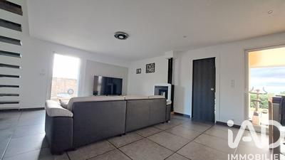 Maison - 97 m² - 4 pièces