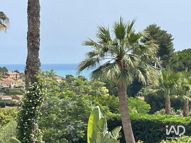 Maison - 117 m² - 5 pièces