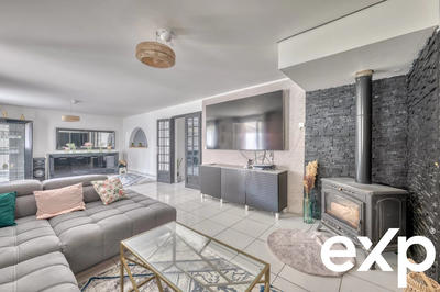 Maison - 162 m² - 7 pièces