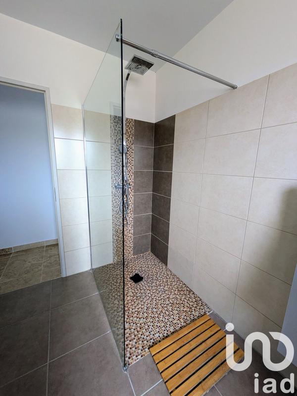 Maison - 200 m² - 5 pièces