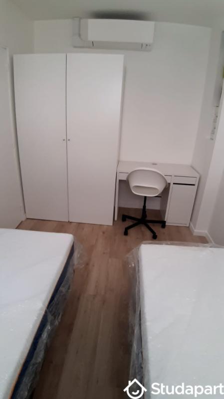 Chambre - 9 m² - 1 pièce