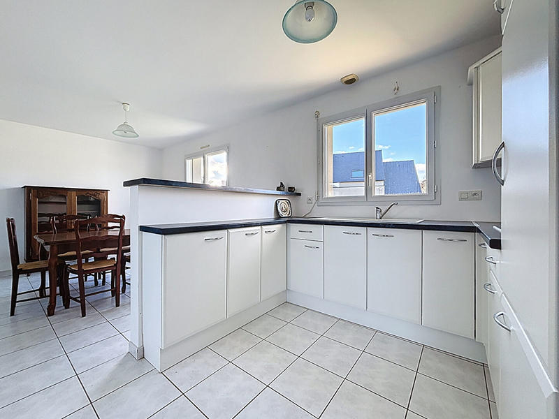 Maison - 80 m² - 4 pièces