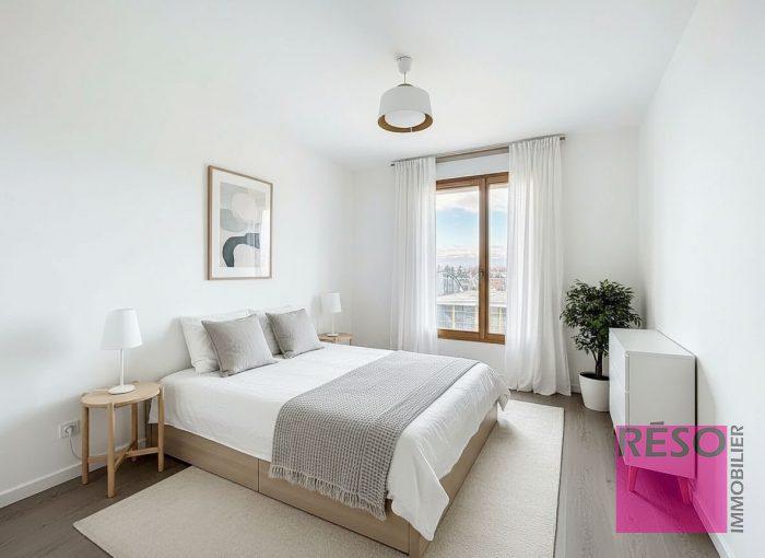 Appartement - 88 m² - 4 pièces