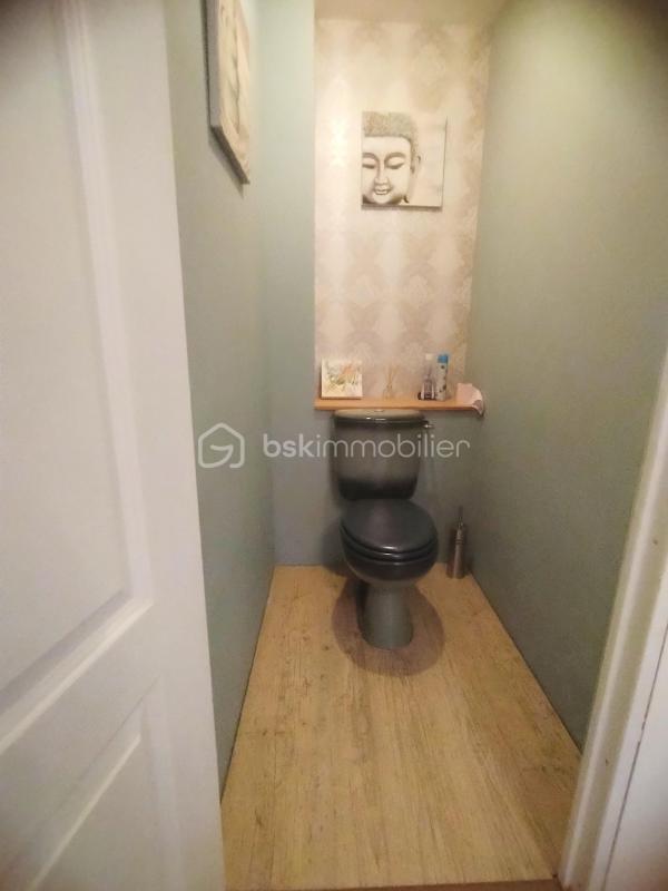 Propriété - 172 m² - 6 pièces